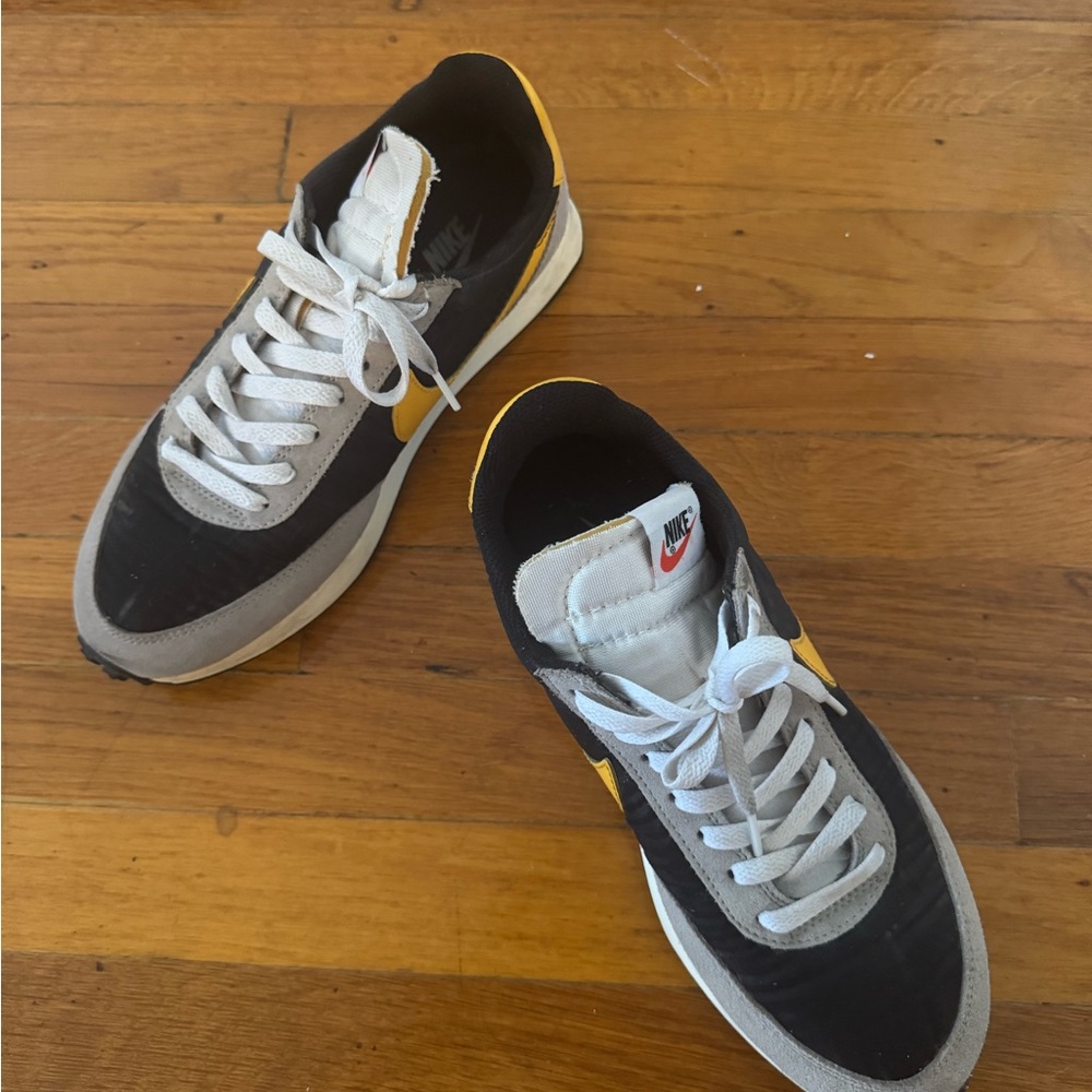 Nike day break trainers sneakers